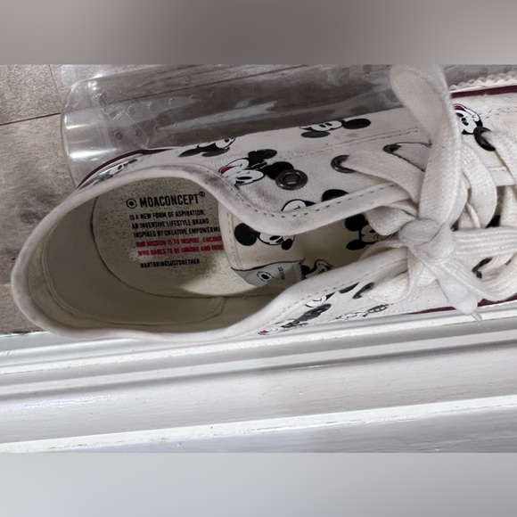 MOA Master of Arts Mickey Mouse sneaker - Picture 4 of 10